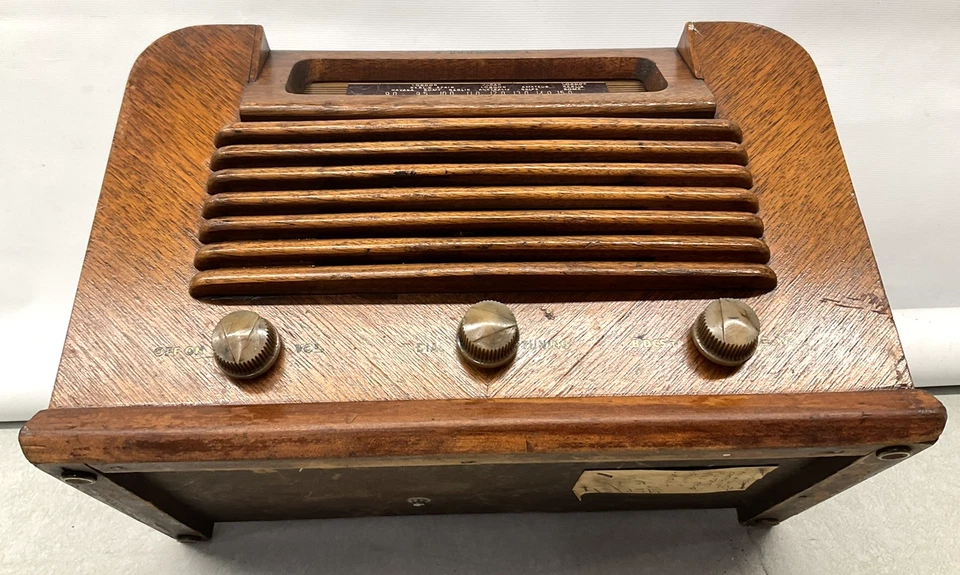 Armario de madera vintage Philco Radio 42-322 tubo Foto 4 de 4