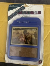 Vintage 80's / 90's Magnetic Refridgerator Cork / Message Board Picture Frame