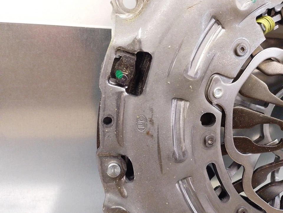 8200882534 / 126005010 / 326006210 KIT EMBRAGUE / 4005108705648 / LUK / 5654844 - Imagen 4 de 4