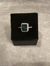 Stunning Womens 14K White Gold Over Sterling Silver 0.15 CTW Diamonds Size 7 Des