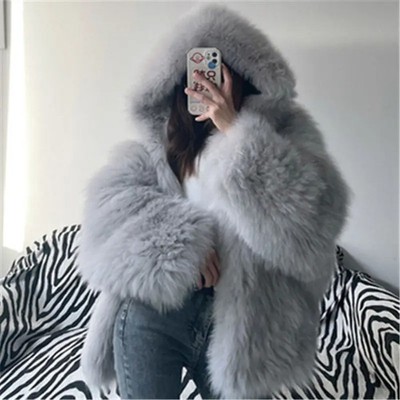 Kapuzen-Oberteil in Oversize mit flauschigem Fell   Perfekt für Herbst & Winter