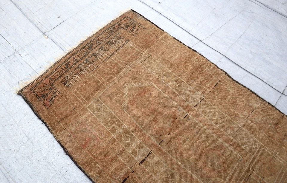 Antigua alfombra tribal turcomana afgana de la década de 1960 de 2'10x4'5 pies hecha a mano - Alfombra de sala de estar Foto 4 de 4