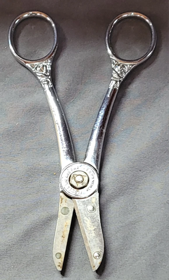 Vintage Wiss Flower Shears  Floral Scissors  Gardening Stem Cutter USA Roses  - Image 4 of 4