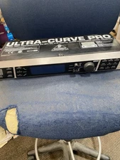 Behringer Ultra Curve Pro model DEQ2496 screen lights up only parts only