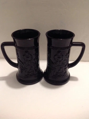 Set of 2-Black Glass Stein Mug Indiana Tiara Tavern Scene Steins MUST L@@K