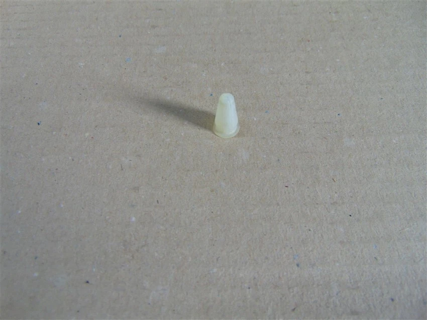Brand New Grommet Genuine Mercedes - A0009881327 | eBay