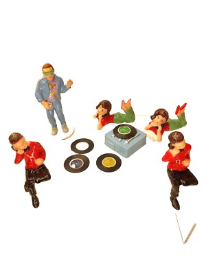 Vintage Cake Topper Teens Phone, Records & Player,BONUS 80s Guy  Walkman 