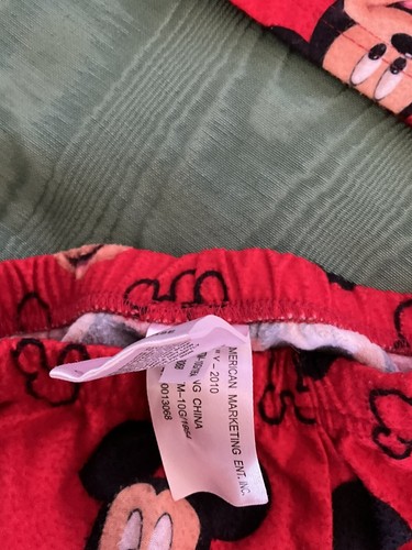 DISNEY CHRISTMAS,WINTER PAJAMAS SIZE 4T ,MADE IN CHINA 100% POLYESTER FLANEL - Picture 6 of 8