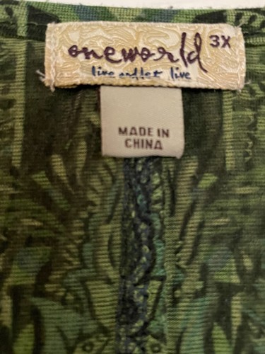Women's Green Tunic - Picture 3 of 4