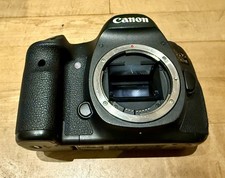 Canon EOS 5DS 50.6MP Digital SLR Camera - Black (Body Only)