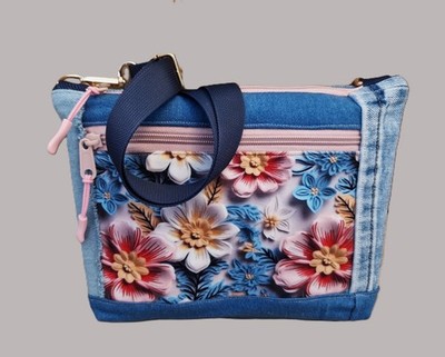 Handarbeit *Unikat* kleine Handtasche Jeans Upcycling Jeanstasche    Blumen