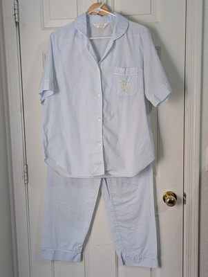 VTG CARRIAGE COURT Pajama Set Womens Small Pale Blue Embroidered Button S/S 