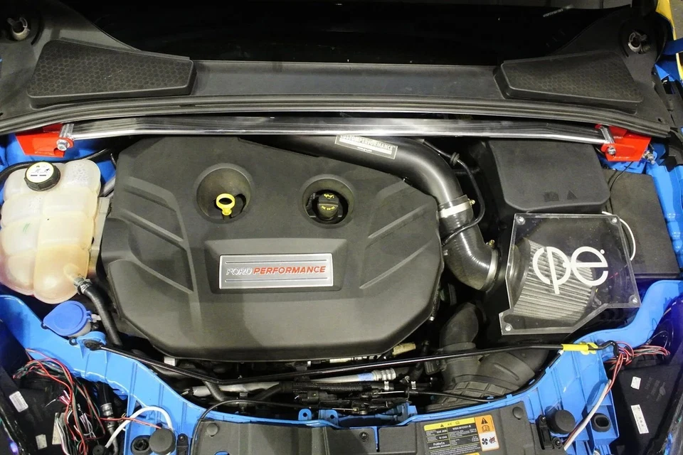 For Ford Focus 13-18 Megan Racing Front Upper Non-Adjustable Strut Tower Brace Foto 2 de 3