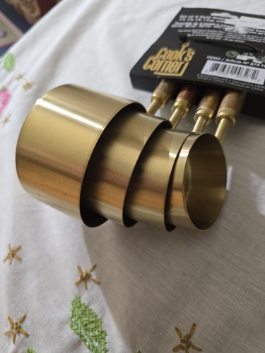 NWT 4pc Set Of Cook's Corner Gold Stainless Steel Measuring Cups Wood Handles - Picture 7 of 8