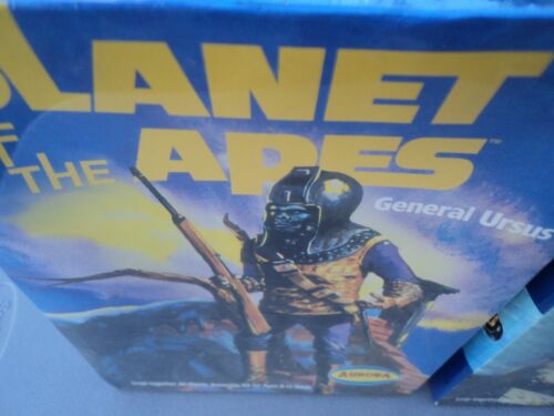 New Lot of 2 Aurora Planet Of The Apes Model Kit Set: General Ursus & Cornelius - Picture 7 of 8