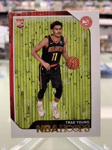 2018-19 Panini NBA Hoops Winter Trae Young RC #250