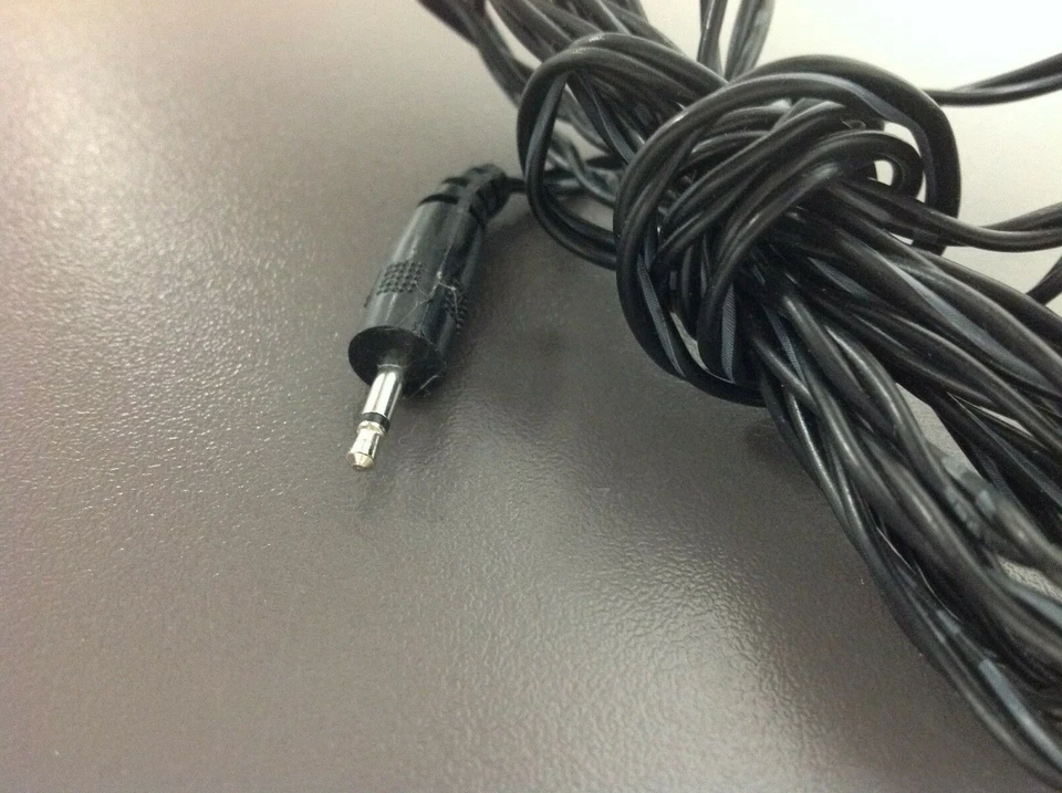 Transformador de potencia CONDOR USADO #D 6 311-1, salida de 9 VCC Foto 3 de 3