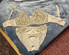 Angelie Bra 36D Taupe - MINT CONDITION