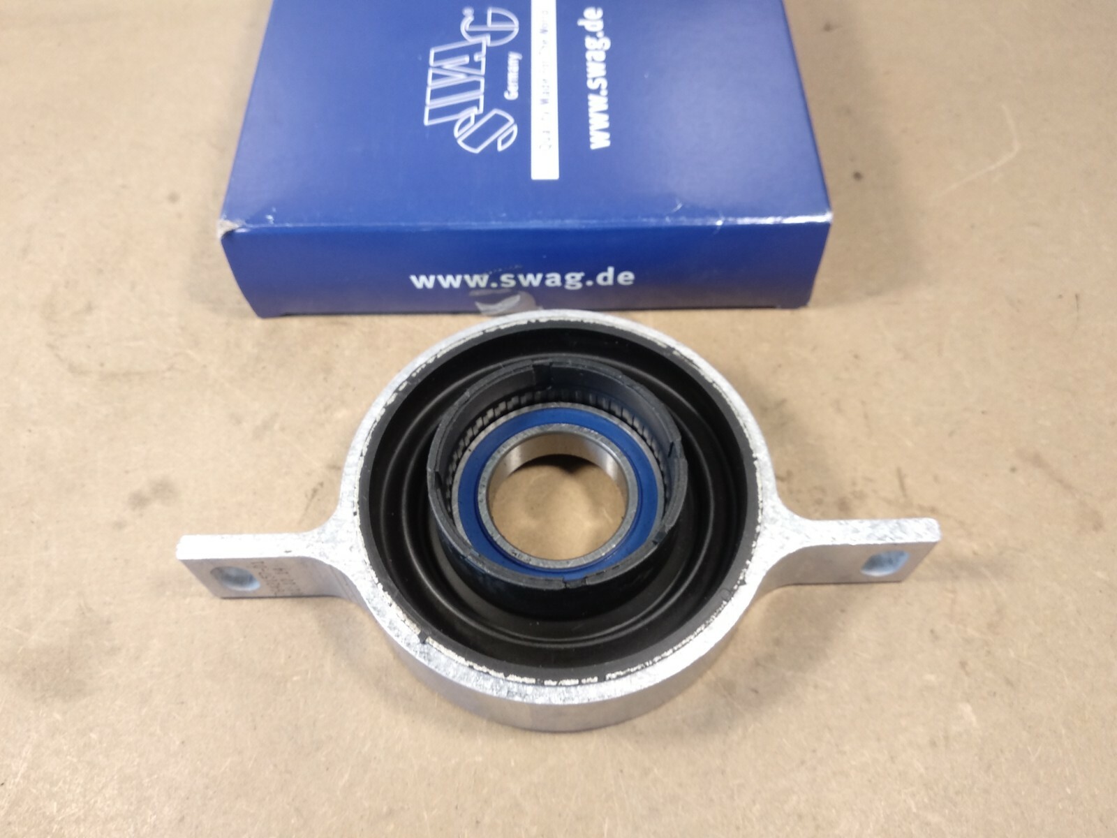NEW SWAG 20944565 FOR BMW F30 F31 LCI Mounting, propshaft 