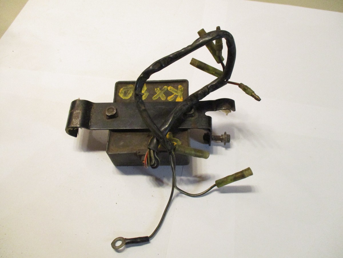 ローカル　カドゥ 07 08 Kawasaki Ninja ZX600 ZX6R Computer CDI ECU Box 21175