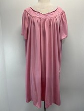 Vtg Miss Elaine Nylon Nightgown Women  s 3X Plus Pink Short Embroidered READ