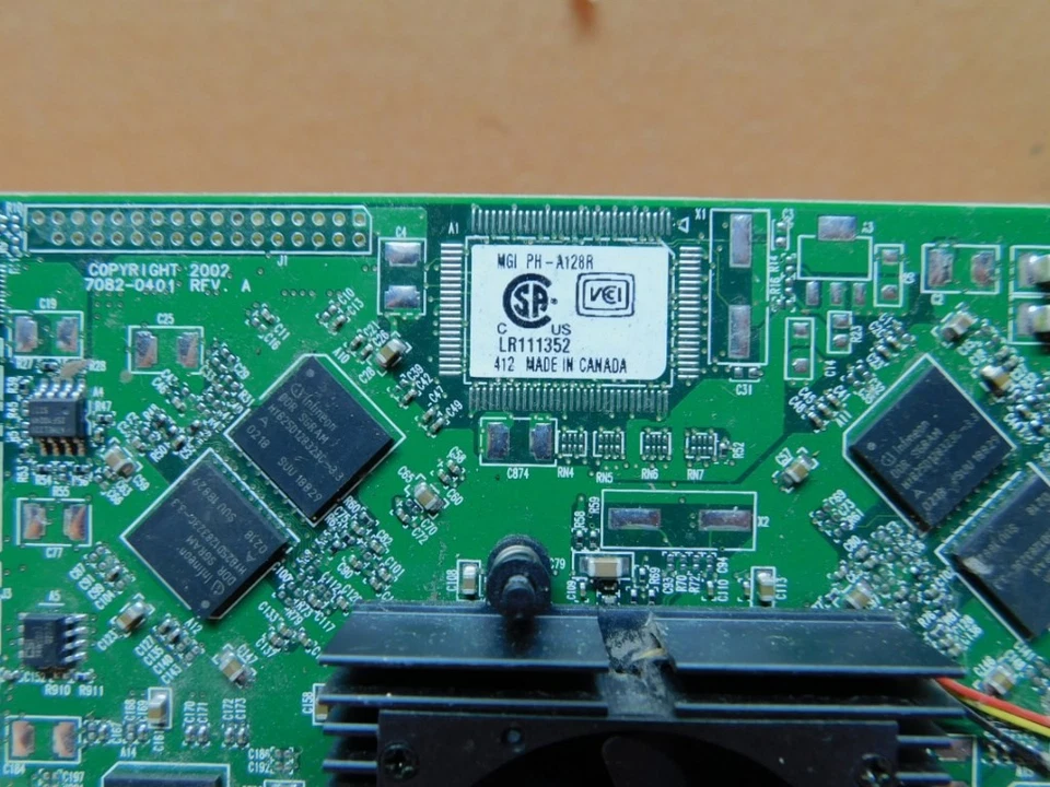 MATROX PARHELIA AGP Video Card -- PH-A128R -- Dual DVI - Image 3 of 4