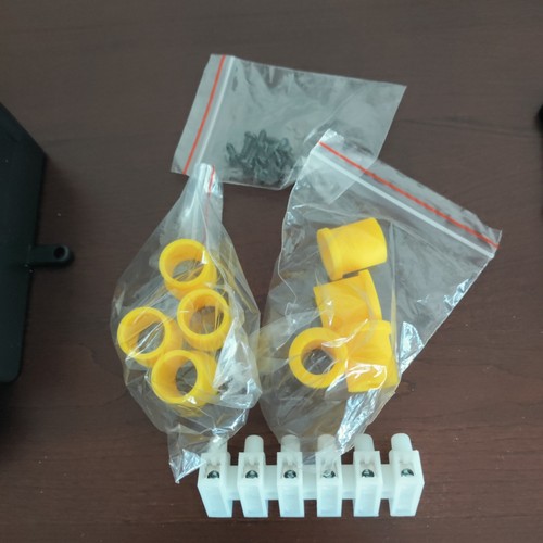NEW M686 IP68 Waterproof Junction Box, 4-Way Outdoor Cable Connectors - Picture 3 of 6