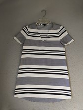 Express Womens Dress XS White Black Striped V Neck Knee Length Short Sleeve