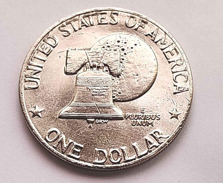 パイナップル 1776-1976 Eisenhower Liberty Bell, Moon Ike $1 One Doll