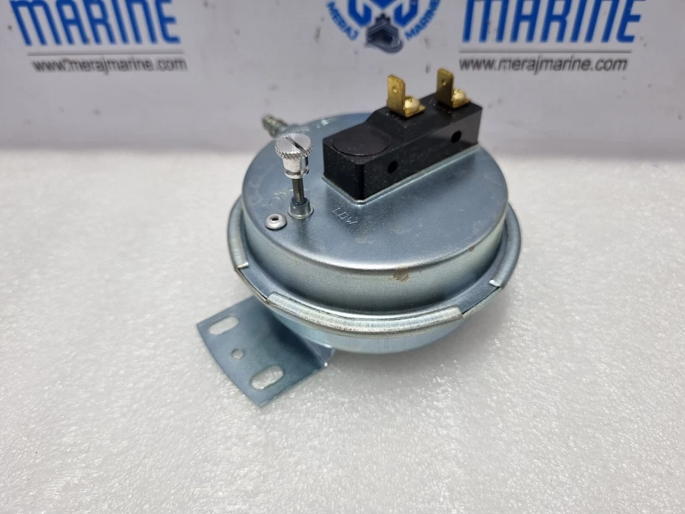 Cleveland Controls RFS-4100-003 Liebert Pressure Switch P/N 128199P1 - Image 4 of 4