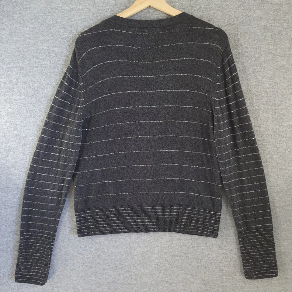 Suéter American Eagle Mujer XL Gris Plateado Rayas Cárdigan Abotonado Cuello en V  Foto 2 de 4