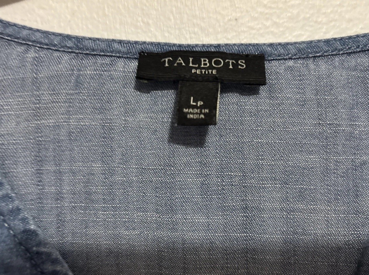 Talbots Large Petite Chambray Button Down Tie Fro… - image 4