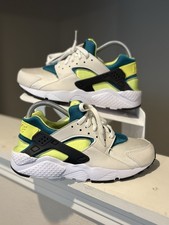 Nike Boys Air Huarache 654275-045 White Running Shoes Sneakers Youth Size 6.5Y