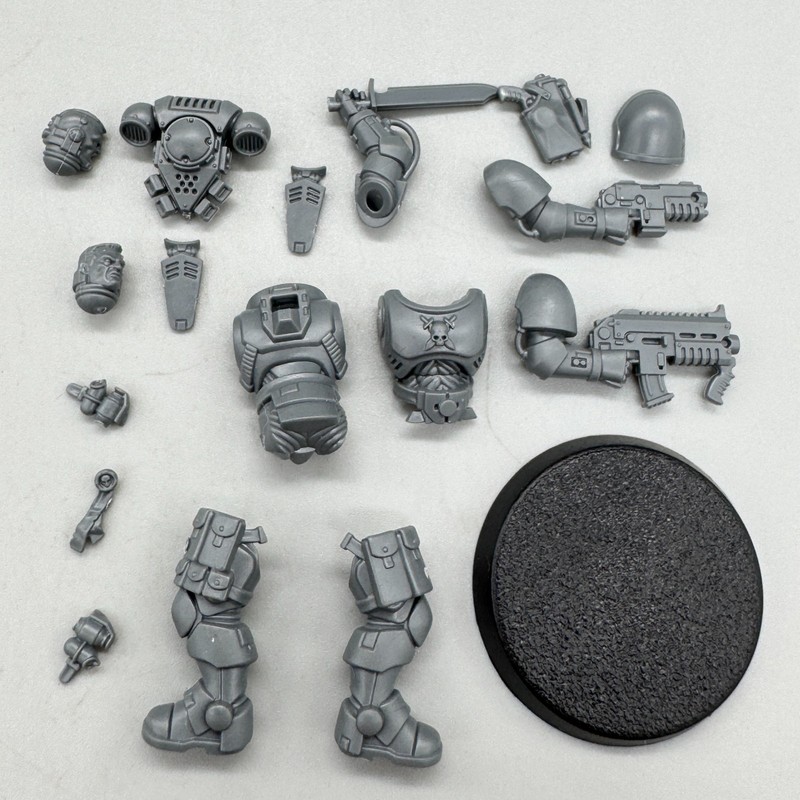 GW 40K - Space Marine Reiver Squad singles & spares (6B4)