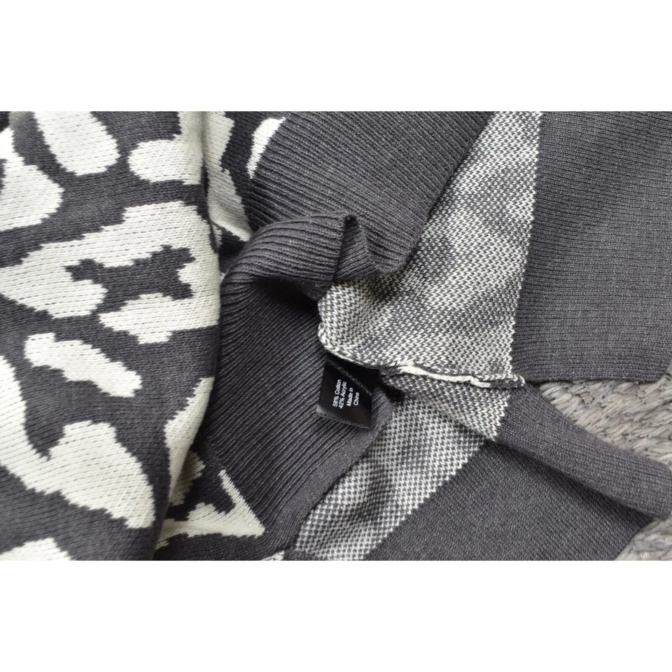 Lane Bryant Gray Cheetah Crew Neck Pullover Sweater Plus Size 18/20 Cotton Blend - Image 4 of 4