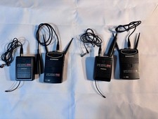 x2 Samson UM1 UHF Series One Wireless Microphones and Receivers
