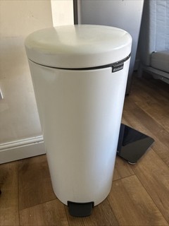 Brabantia 30L Pedal Bin White (Unused / Excellent Condition)