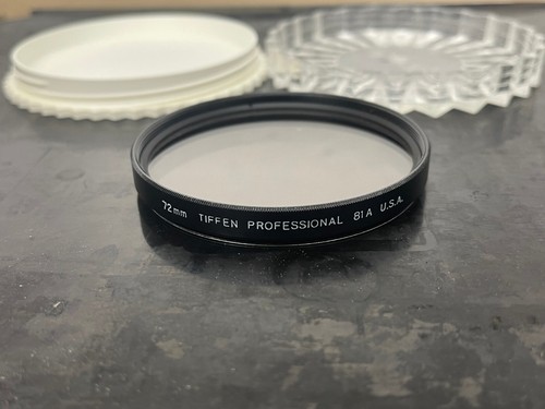 Tiffen Professional 72mm 81A Light Balancing Screw-In USA W/ Case - Picture 2 of 3