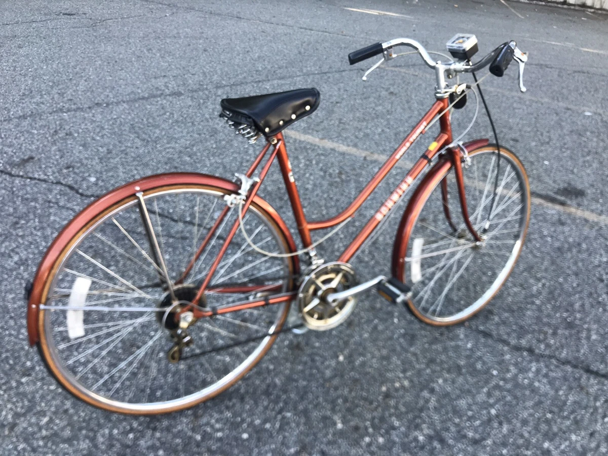 1983 SCHWINN WORLD TOURIST CITY 27 EXCELLENT CONDITION NO RUST SOME SCRATCHES