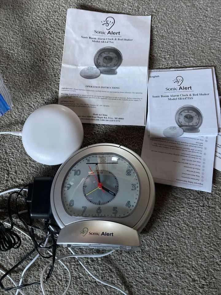 Sonic Alert SBA475SS Sonic Boom Alarm Clock Extra Loud, Vibrating Bed Shaker - Image 3 of 4