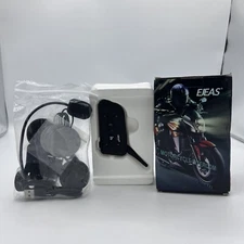 V6 Pro 1200M Waterproof Motorcycle BT Intercom FM Radio Helmet Headset