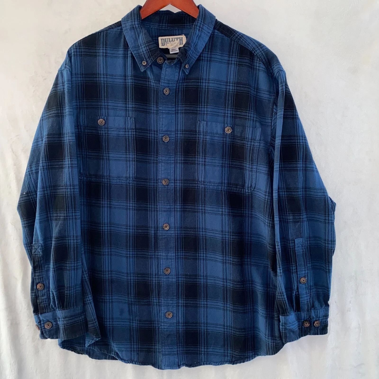 Duluth Trading Shirt Flannel Men's XL Blue Black Plaid 100% Cotton Thick #1503