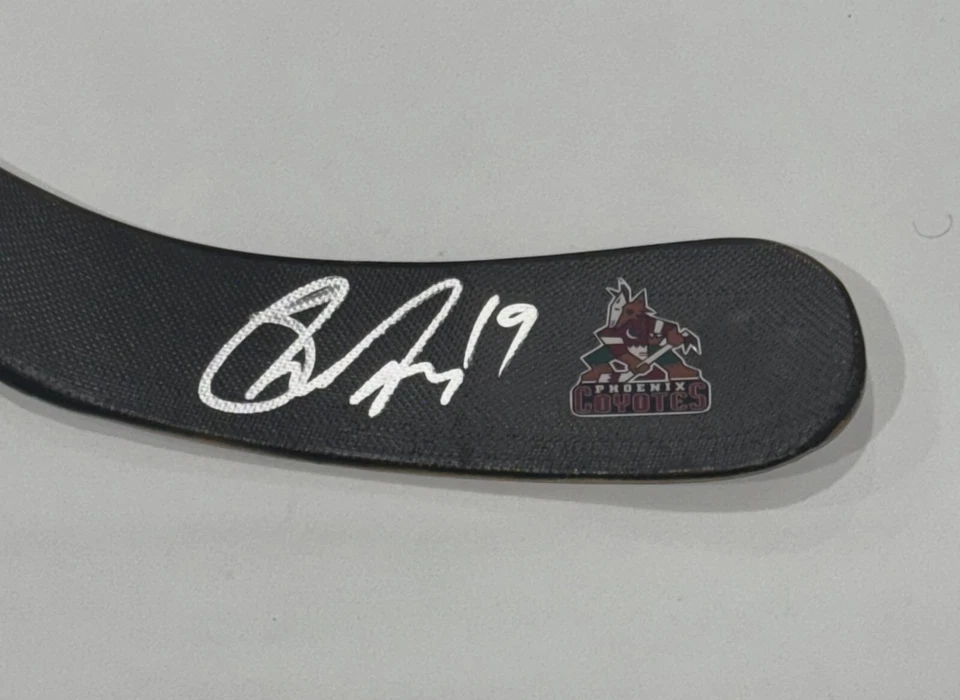 SHANE DOAN SIGNED FULL SIZE HOCKEY STICK ARIZONA PHOENIX COYOTES PROOF JSA COA - Image 2 of 3