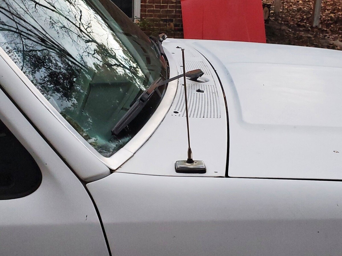 31 Stainless Steel Antenna Mast Power Radio for CHEVROLET VENTURE 2002