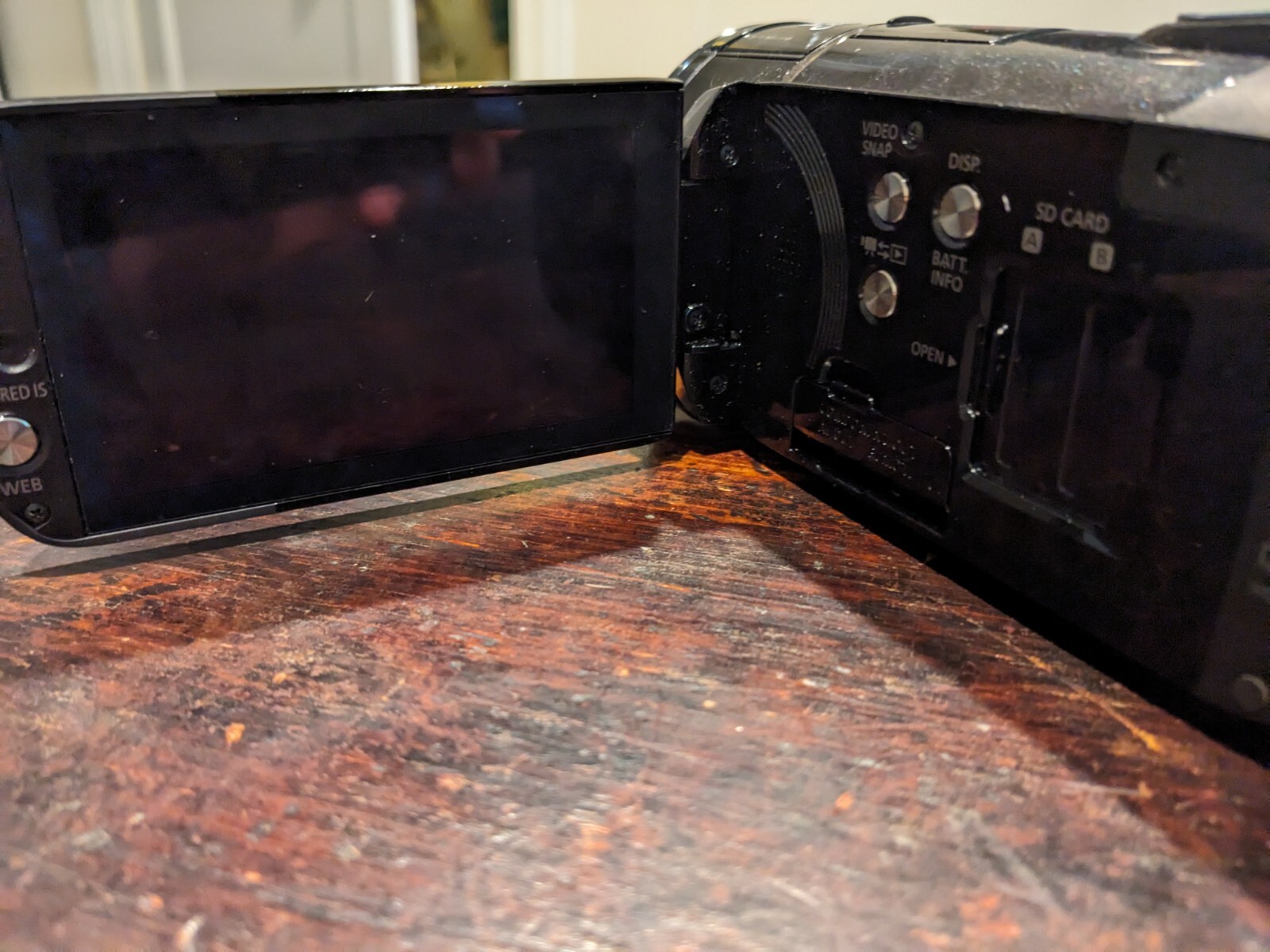 Canon VIXIA HF S20 (32 GB) HD Camcorder with extras (batteries & remote)