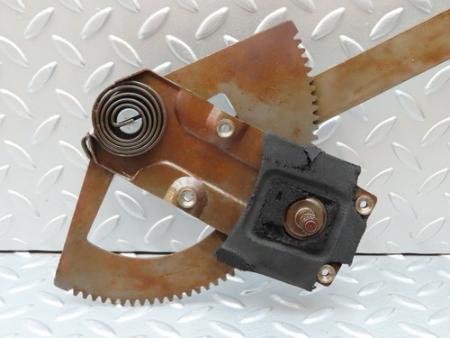 ⚙4706⚙ Mercedes-Benz W114 280CE Coupe Rear Left Manual Window Regulator - Picture 2 of 9