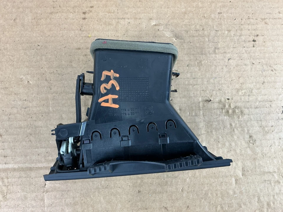 2011 - 2016 BMW 535i xDrive F10 painel lateral direito ventilação de ar 9166884, 9166890 fabricante de equipamento original - Imagem 4 de 4