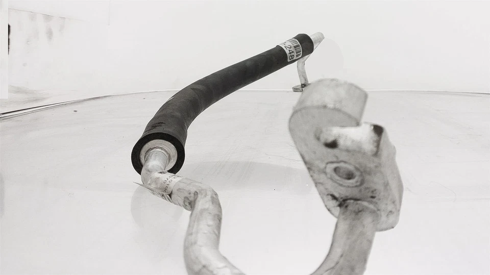 Manguera de descarga de aire acondicionado Nissan Murano 2015-2020 92490-5Aa0a Foto 3 de 4