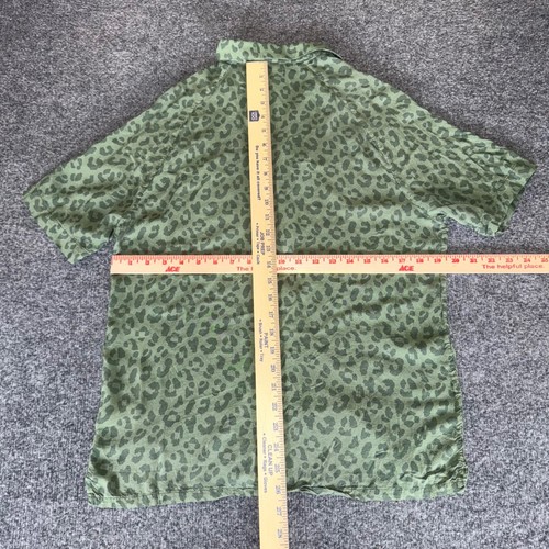 Malbon Golf Shirt Mens Medium Green Leopard Short Sleeve Button Up Lightweight - Picture 6 of 10