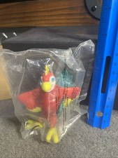 Rio Macaw Red Parrot Figure Rainforest Cafe Figurine Bird Toy